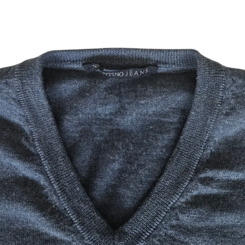 Valentino Jeans Men's Blue V-Neck Sweater Merino Wool - Picture 5 of 11
